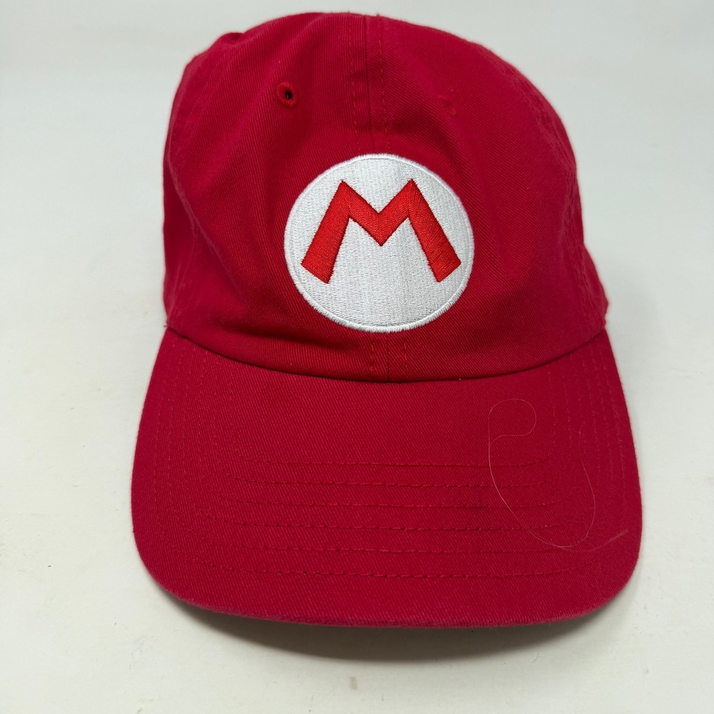 Nintendo Hat Unisex OSFM Super Mario Red Embroidered Logo NEW
